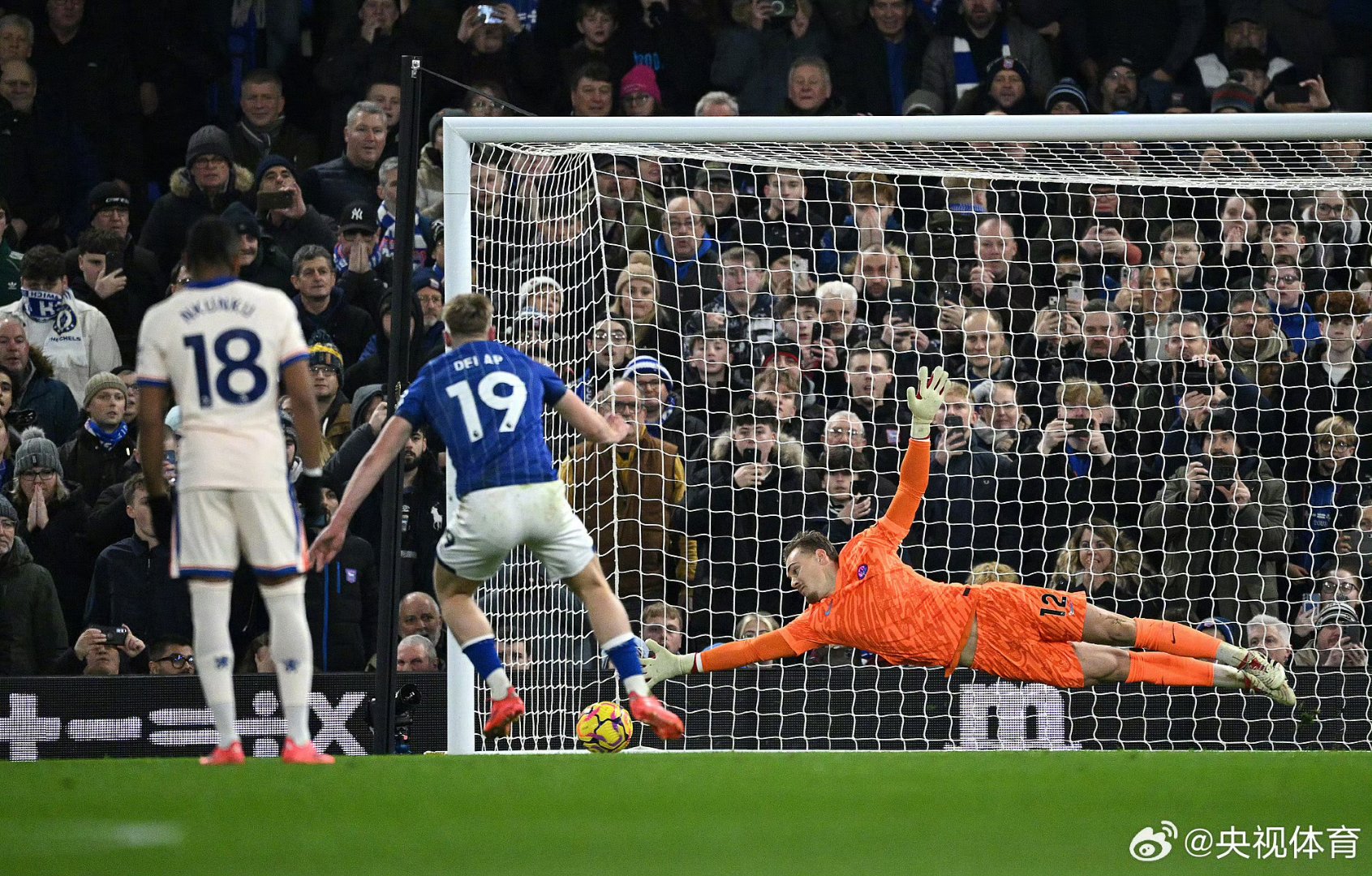 关于切尔西发布备战花絮，赛后单刀错失，英超任务艰巨，控场能力受关注的信息